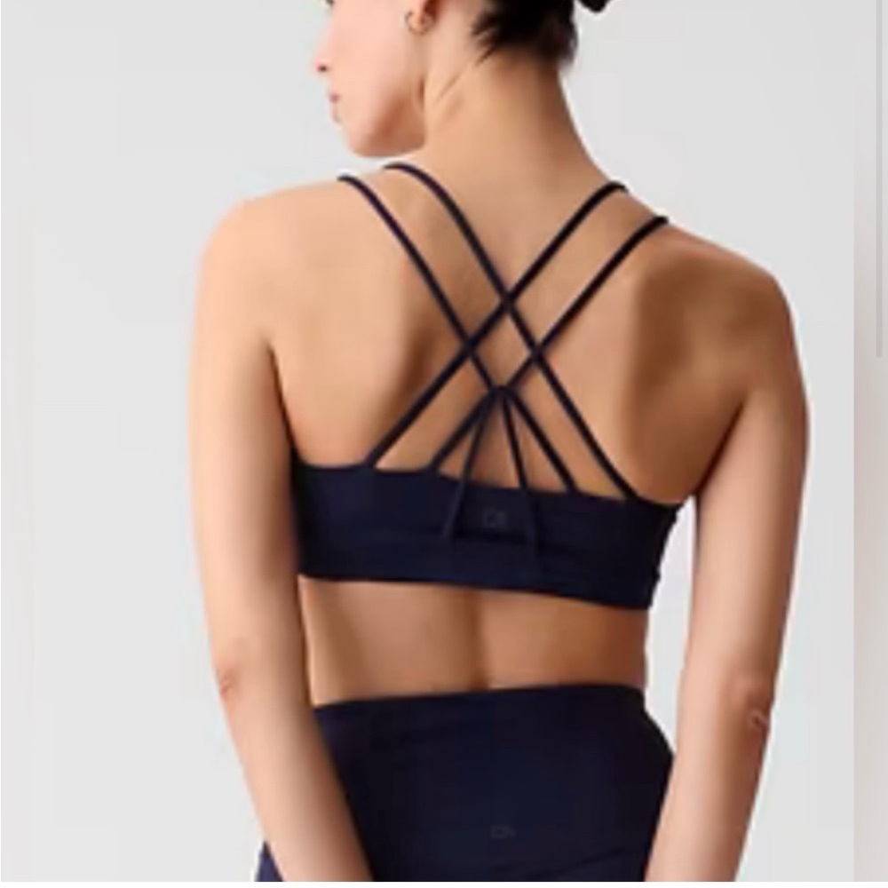 Gap Fit XL Strappy Sports Bra – Cast Iron Grey (NWT, Sold Out)